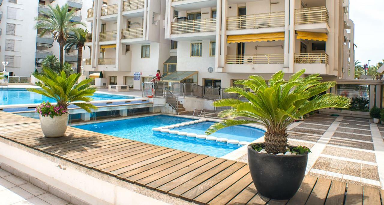 Aparthotel Ona 3*